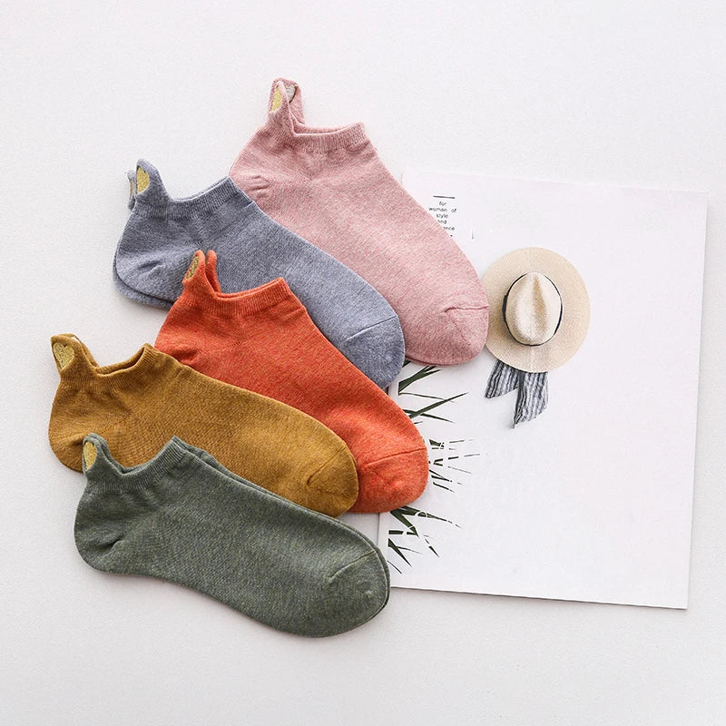Women’s Heart Embroidered Low-Cut Cotton Socks – 4 Pairs Breathable Casual Ankle Socks
