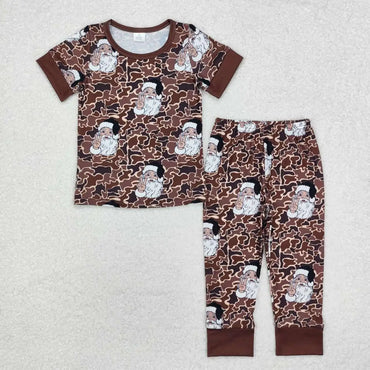 Celebrate the holidays in comfort with our Santa Peace Sign Bamboo Pajamas. Soft, breathable, and perfect for sensitive skin. Sizes 3 months to 8 years.