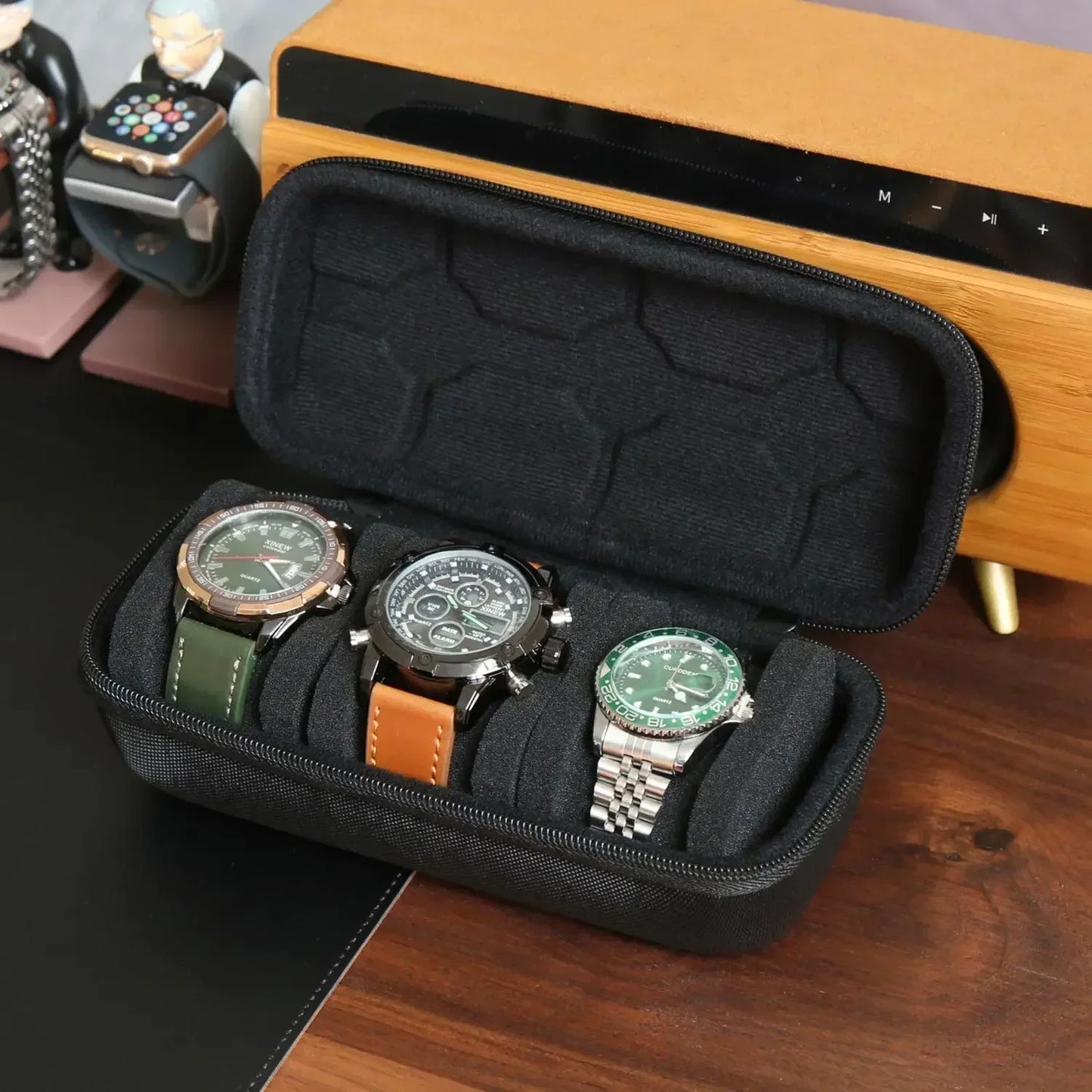 Watch Box Organizer – Portable Travel Case for Wristwatches and Smartwatches